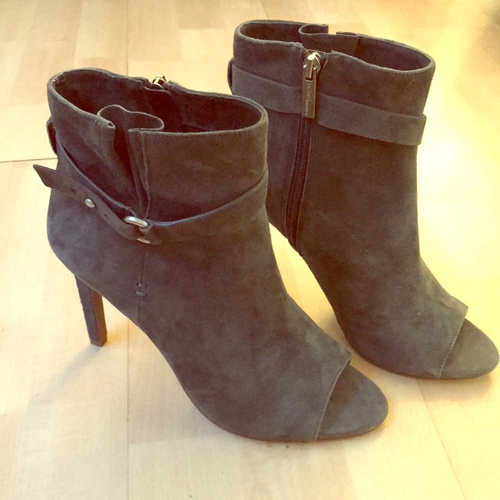 Gray suede open toed stiletto booties